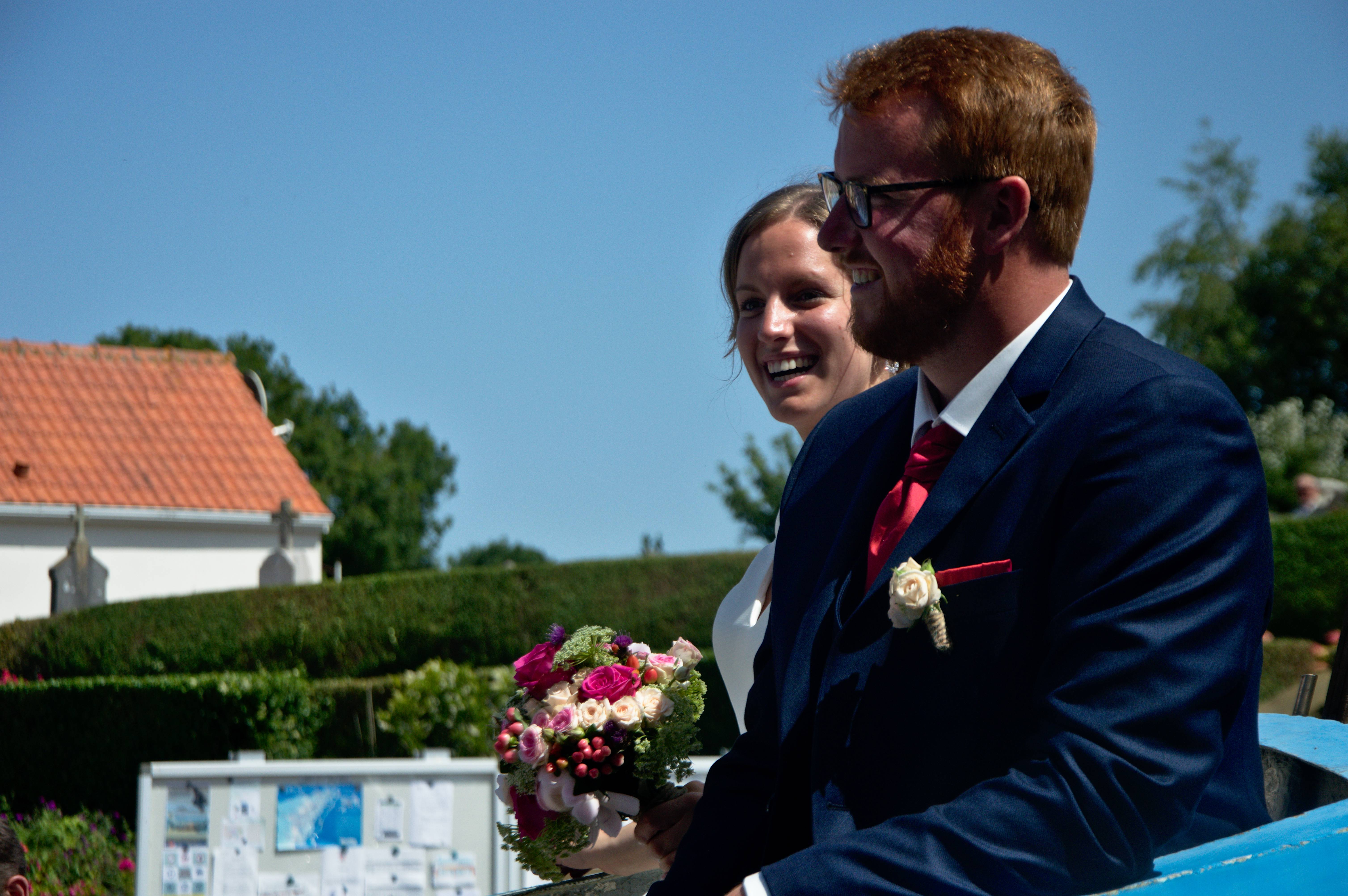 Retour sur le mariage de Maricke et Louis à Escalles ...